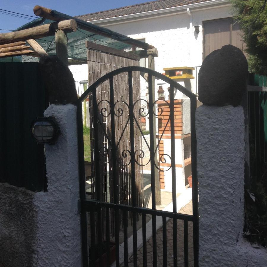 Casa Dos Cedros Guest House Setubal Exterior photo